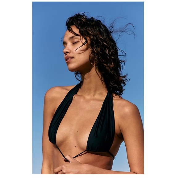 Monica Hansen | Money Maker Halter Bikini Top In Azalea Pink | M - Picture 4 of 15